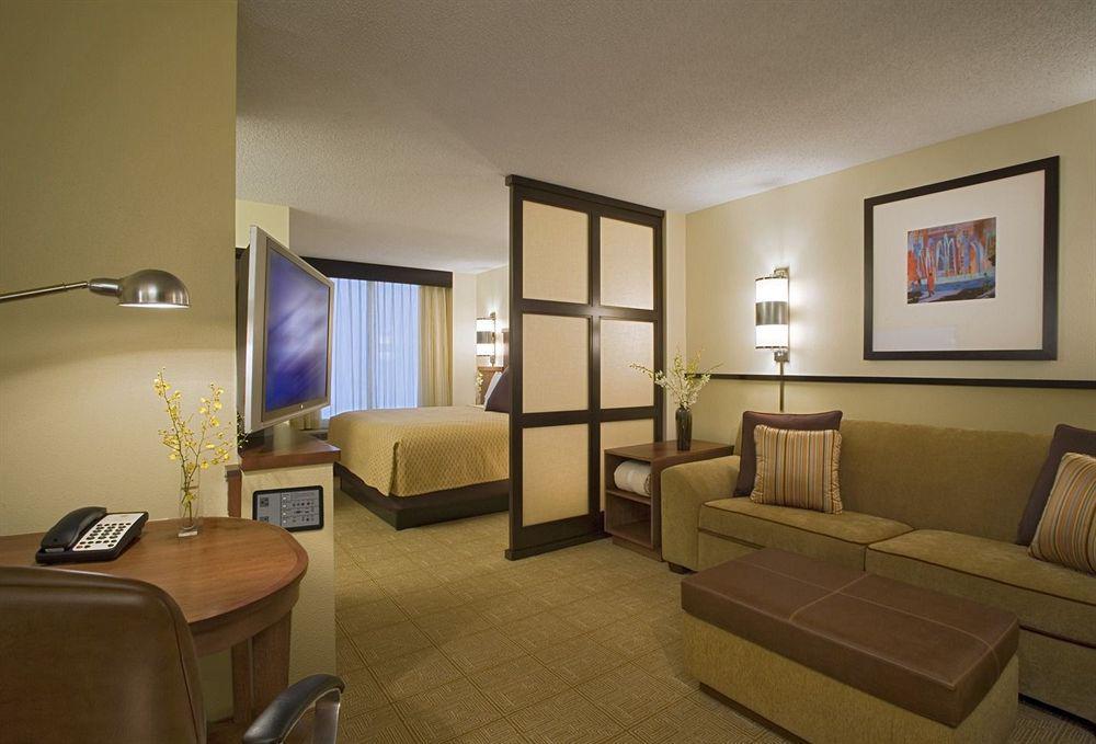 Hyatt Place Milwaukee West Rom bilde